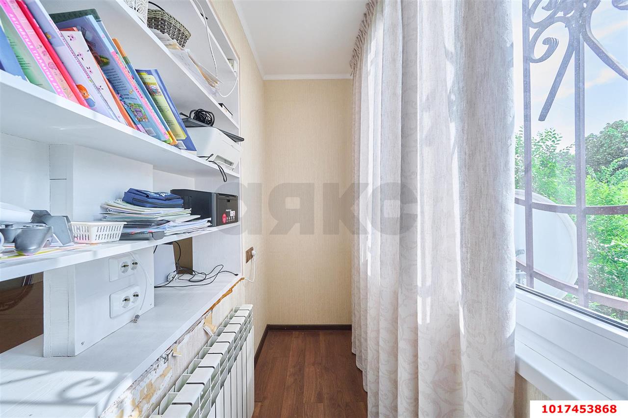 Фото №10: 4-комнатная квартира <span class="whitespace-nowrap">73 м²</span>, <span class="whitespace-nowrap">4/9 эт.</span> - Краснодар, Карасунский внутригородской округ, мкр. Комсомольский, ул. Сормовская, 205