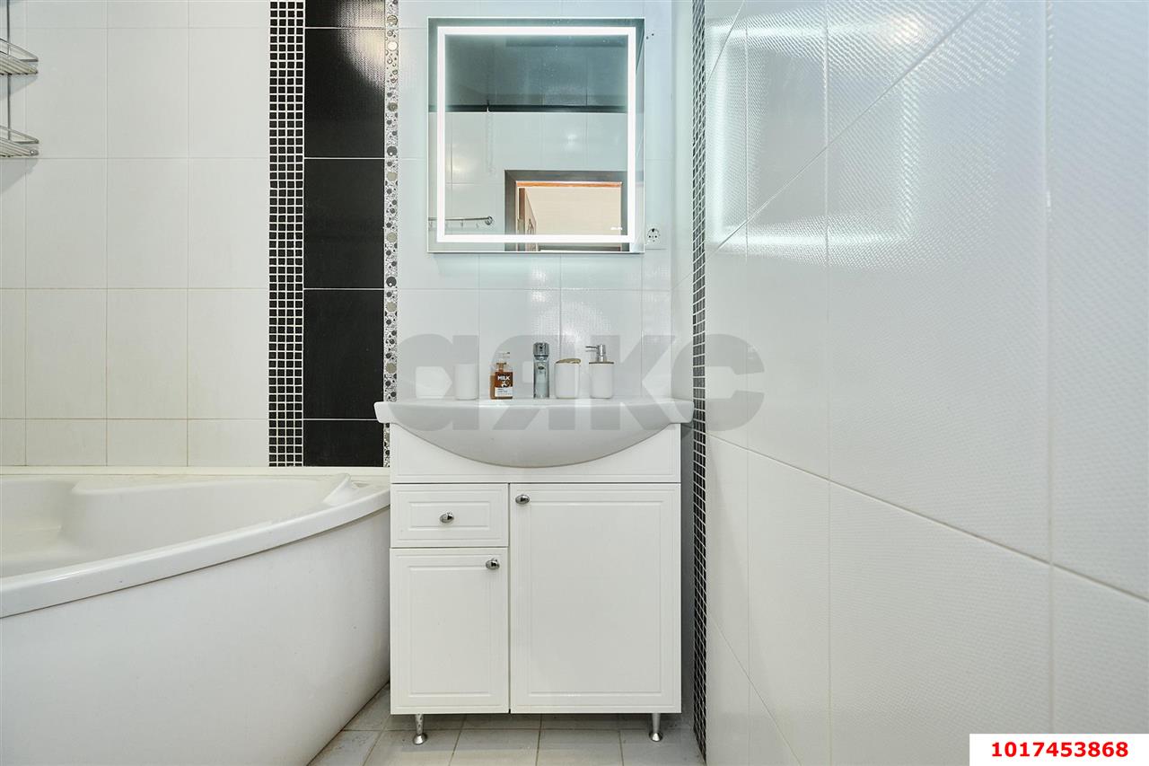 Фото №19: 4-комнатная квартира <span class="whitespace-nowrap">73 м²</span>, <span class="whitespace-nowrap">4/9 эт.</span> - Краснодар, Карасунский внутригородской округ, мкр. Комсомольский, ул. Сормовская, 205