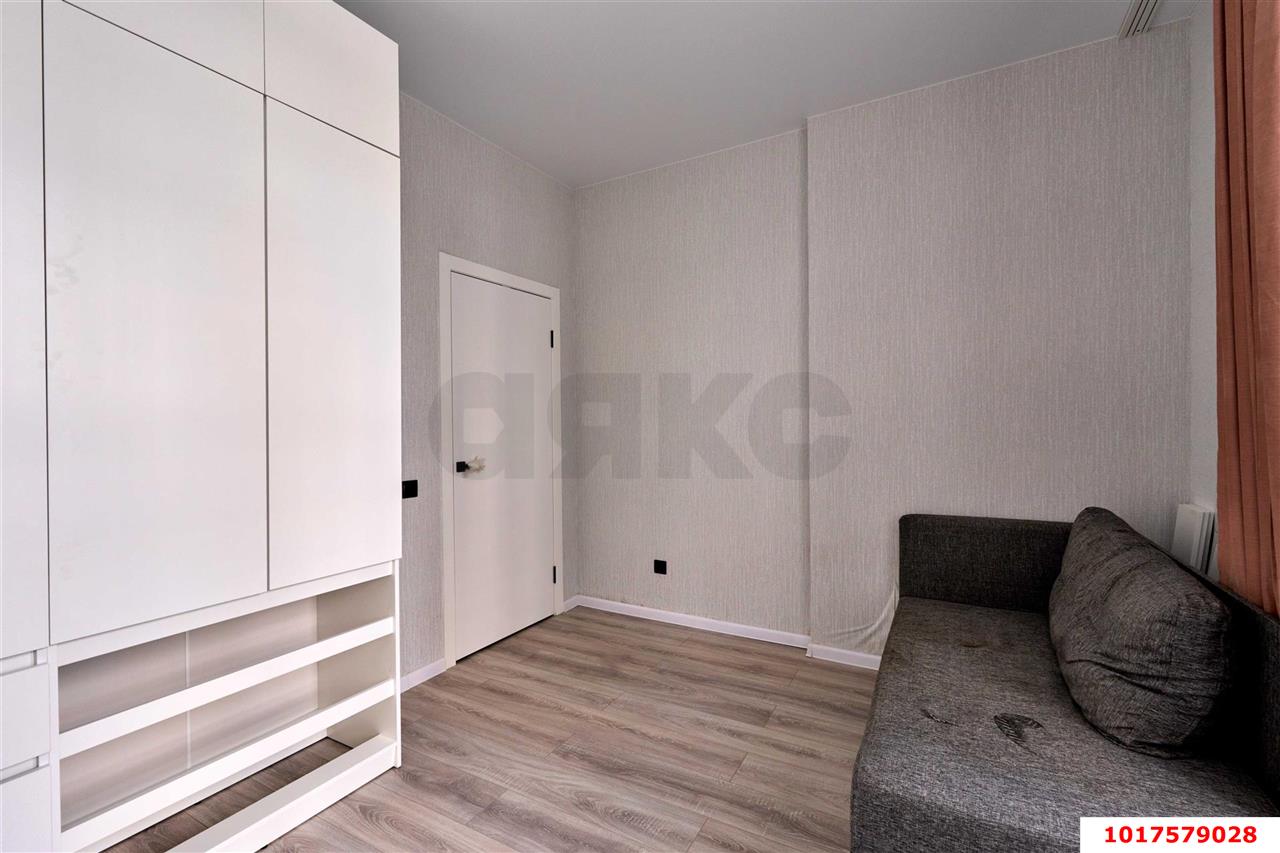 Фото №10: 1-комнатная квартира <span class="whitespace-nowrap">38 м²</span>, <span class="whitespace-nowrap">2/24 эт.</span> - Краснодар, Центральный внутригородской округ, Черёмушки, мкр. ЖК Фонтаны, ул. Воронежская, 47/10