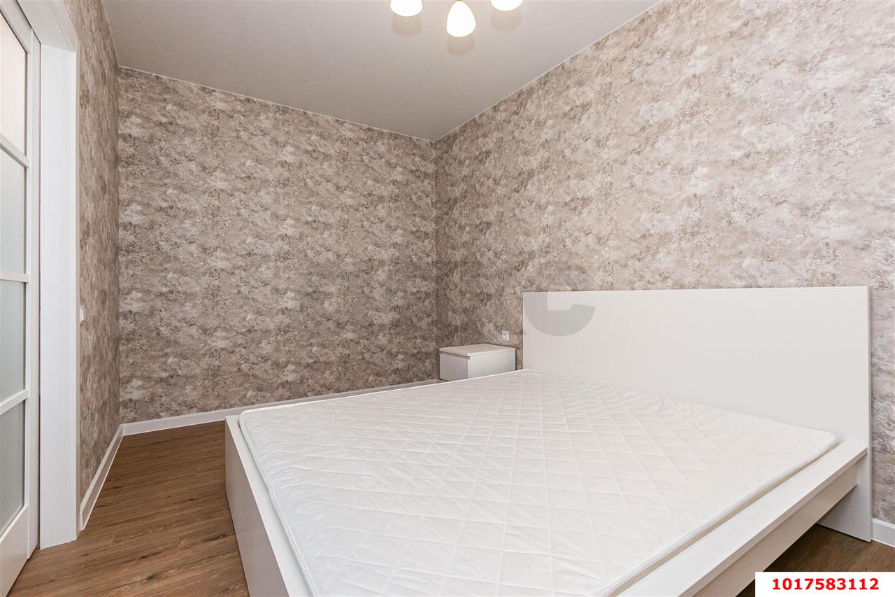 Фото №9: 2-комнатная квартира <span class="whitespace-nowrap">56 м²</span>, <span class="whitespace-nowrap">7/14 эт.</span> - Краснодар, Прикубанский внутригородской округ, мкр. ЖК Красная Площадь, ул. Конгрессная, 19
