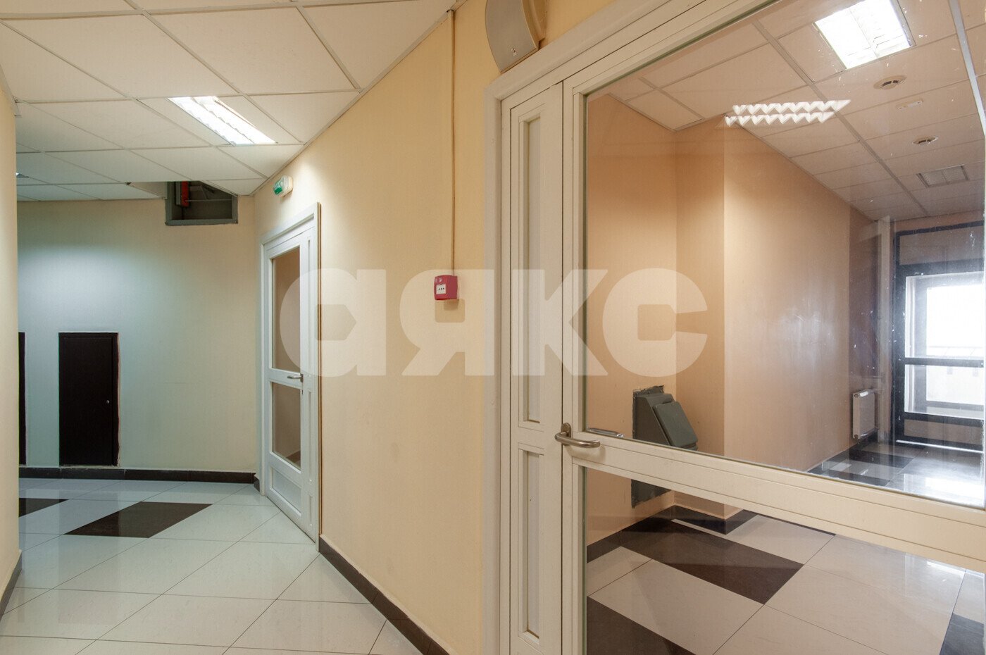 Фото №15: 3-комнатная квартира <span class="whitespace-nowrap">218 м²</span>, <span class="whitespace-nowrap">38/48 эт.</span> - Москва, пр-кт Маршала Жукова, 78