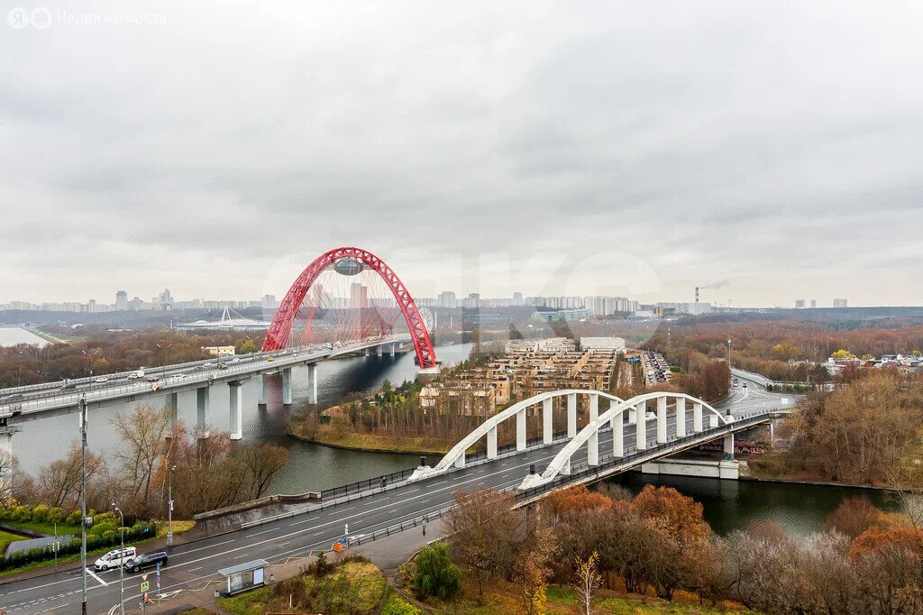 Фото №2: 3-комнатная квартира <span class="whitespace-nowrap">218 м²</span>, <span class="whitespace-nowrap">38/48 эт.</span> - Москва, пр-кт Маршала Жукова, 78