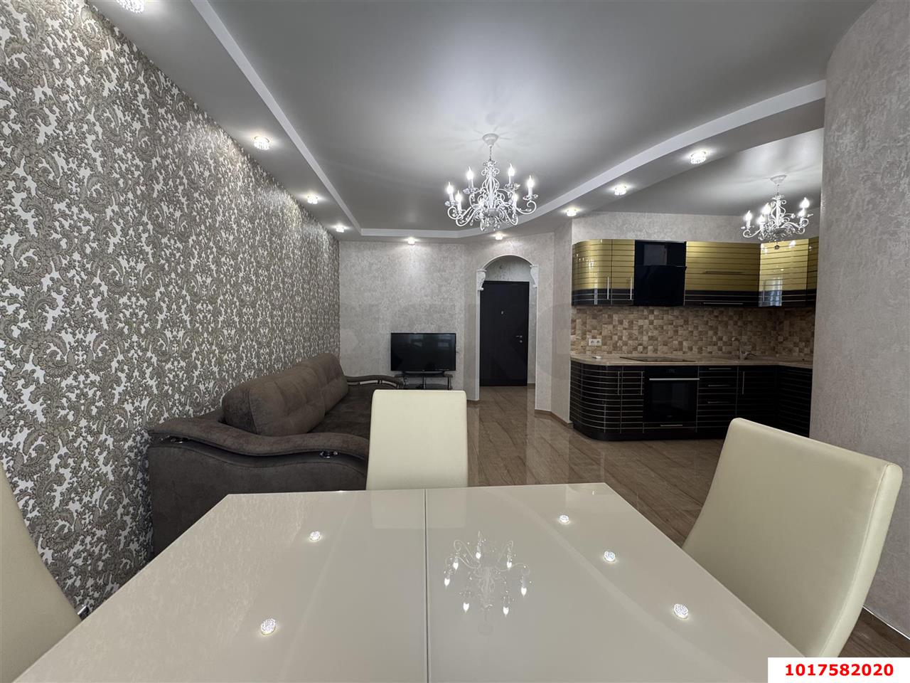 Фото №4: 1-комнатная квартира <span class="whitespace-nowrap">42 м²</span>, <span class="whitespace-nowrap">4/25 эт.</span> - Краснодар, Центральный внутригородской округ, Центральный, мкр. ЖК Большой, ул. Красная, 176лит5/2