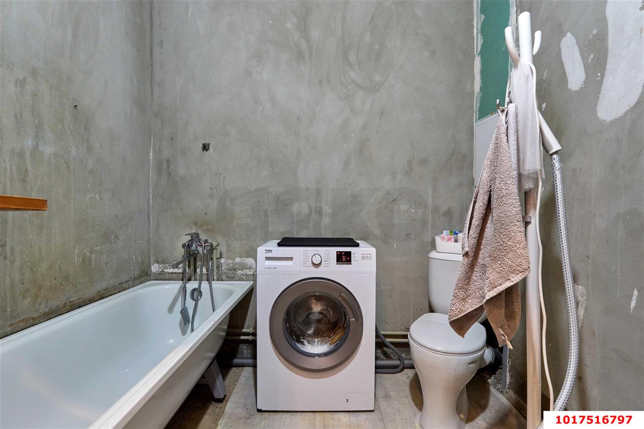 Фото №7: 1-комнатная квартира <span class="whitespace-nowrap">42 м²</span>, <span class="whitespace-nowrap">2/16 эт.</span> - Краснодар, Прикубанский внутригородской округ, мкр. Краевая Клиническая Больница, ул. Домбайская, 6/1