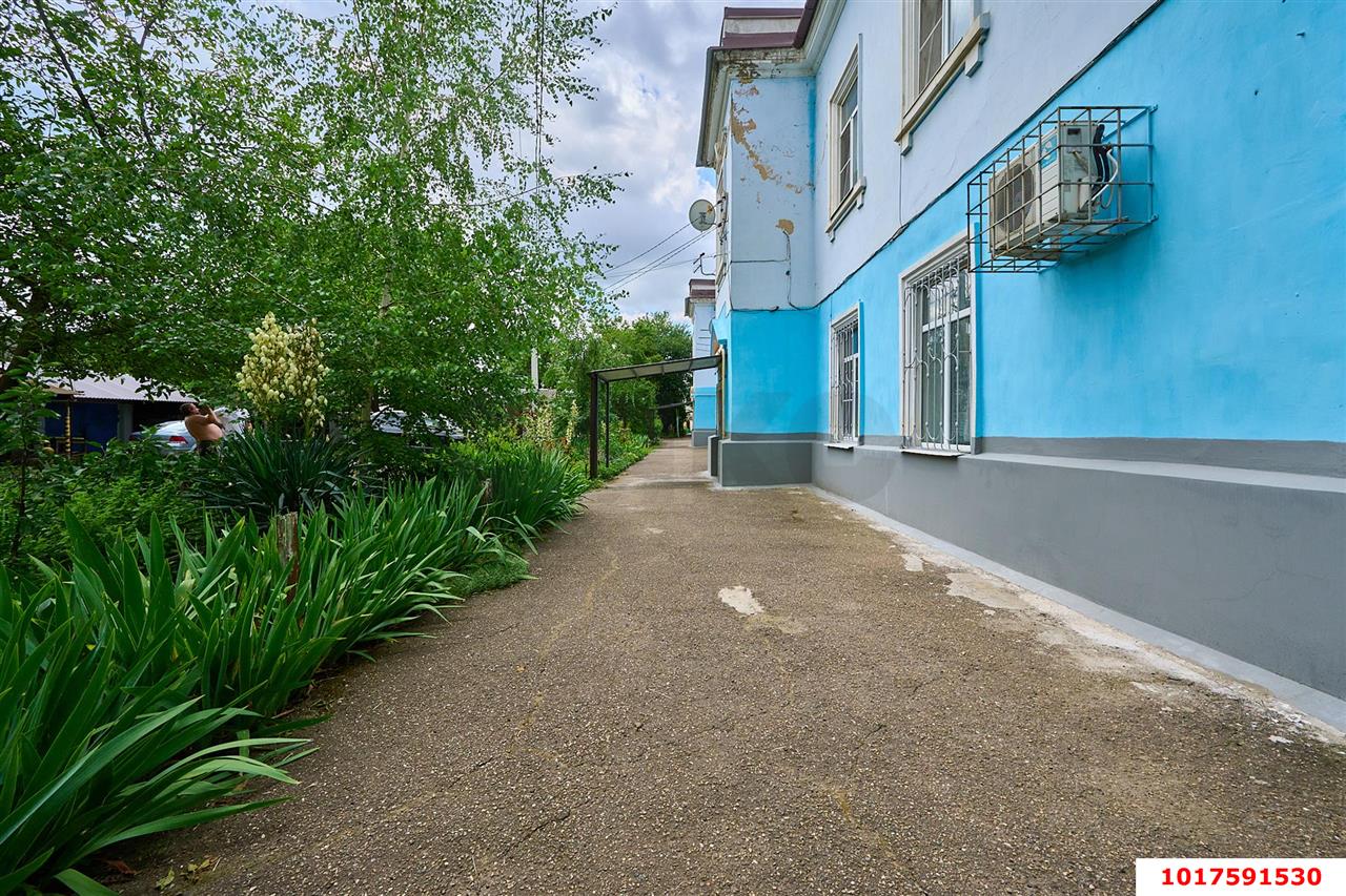Фото №7: 1-комнатная квартира <span class="whitespace-nowrap">35 м²</span>, <span class="whitespace-nowrap">1/2 эт.</span> - Краснодар, Центральный внутригородской округ, мкр. Центральный, ул. Ломоносова, 104