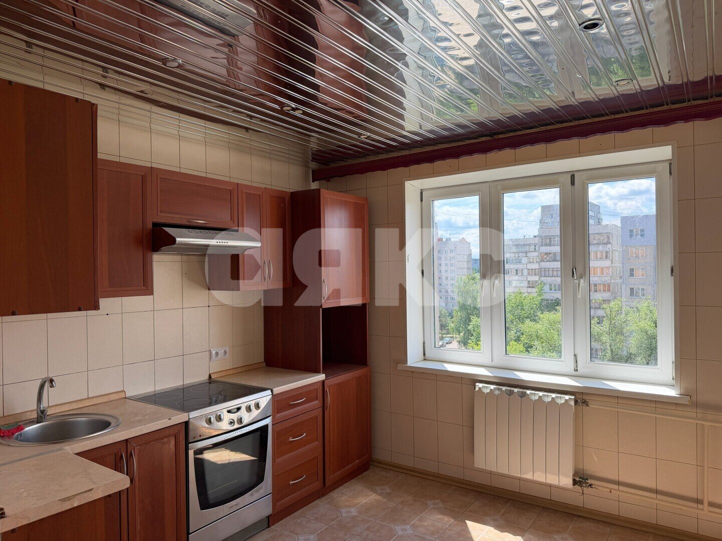 Фото №5: 1-комнатная квартира <span class="whitespace-nowrap">42 м²</span>, <span class="whitespace-nowrap">7/14 эт.</span> - Раменское, мкр. МЖК, ул. Дергаевская, 26