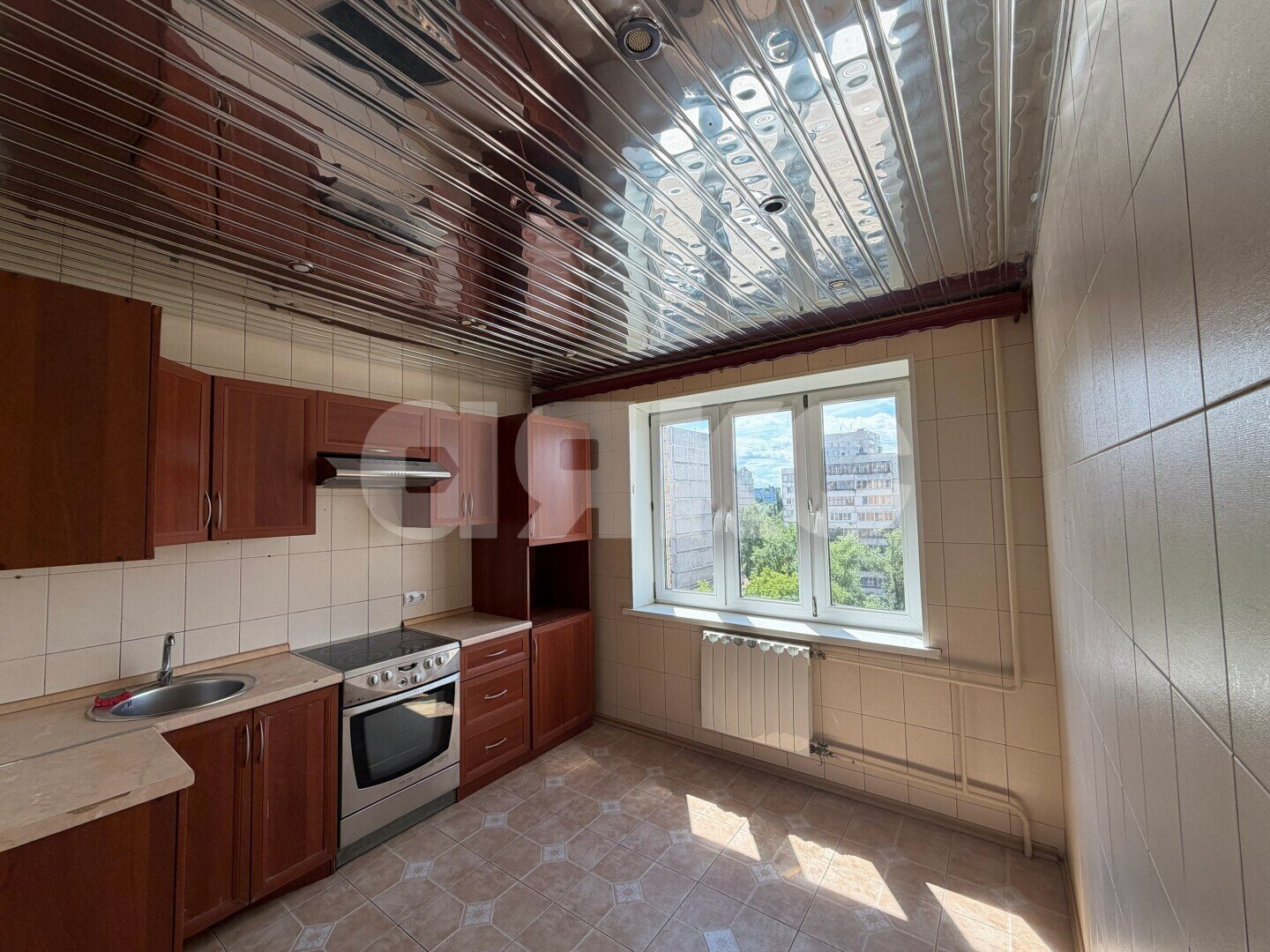 Фото №2: 1-комнатная квартира <span class="whitespace-nowrap">42 м²</span>, <span class="whitespace-nowrap">7/14 эт.</span> - Раменское, мкр. МЖК, ул. Дергаевская, 26
