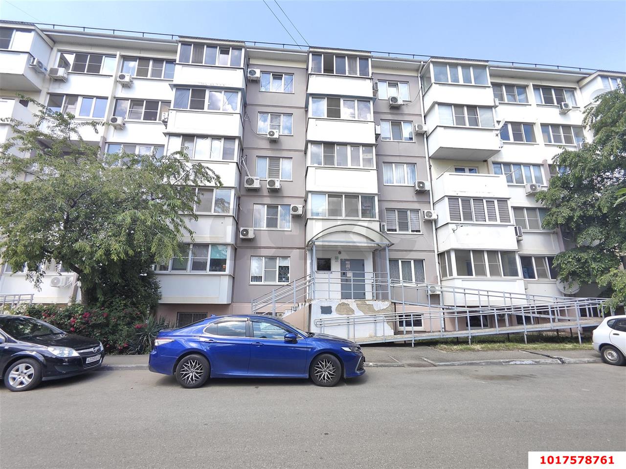 Фото №15: 1-комнатная квартира <span class="whitespace-nowrap">55 м²</span>, <span class="whitespace-nowrap">2/5 эт.</span> - Краснодар, Прикубанский внутригородской округ, мкр. Молодёжный, ул. 3-я Целиноградская, 4