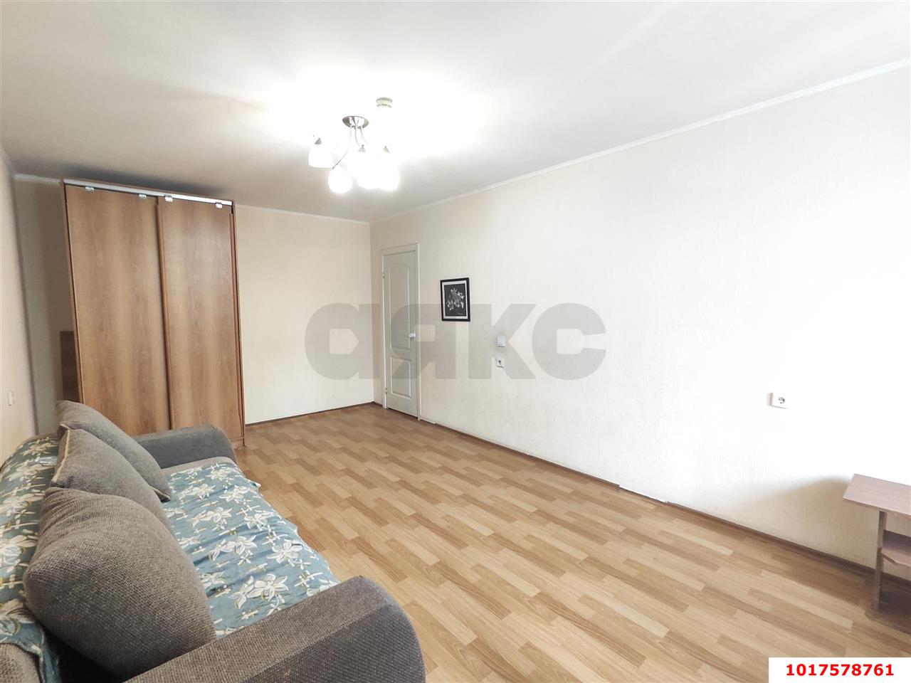 Фото №3: 1-комнатная квартира <span class="whitespace-nowrap">55 м²</span>, <span class="whitespace-nowrap">2/5 эт.</span> - Краснодар, Прикубанский внутригородской округ, мкр. Молодёжный, ул. 3-я Целиноградская, 4