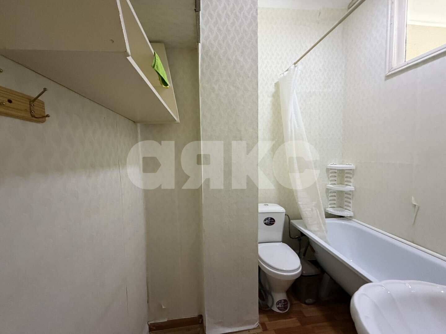 Фото №22: 3-комнатная квартира <span class="whitespace-nowrap">68 м²</span>, <span class="whitespace-nowrap">2/2 эт.</span> - Кореновск, мкр. 2-й квартал, ул. Коммунаров, 80