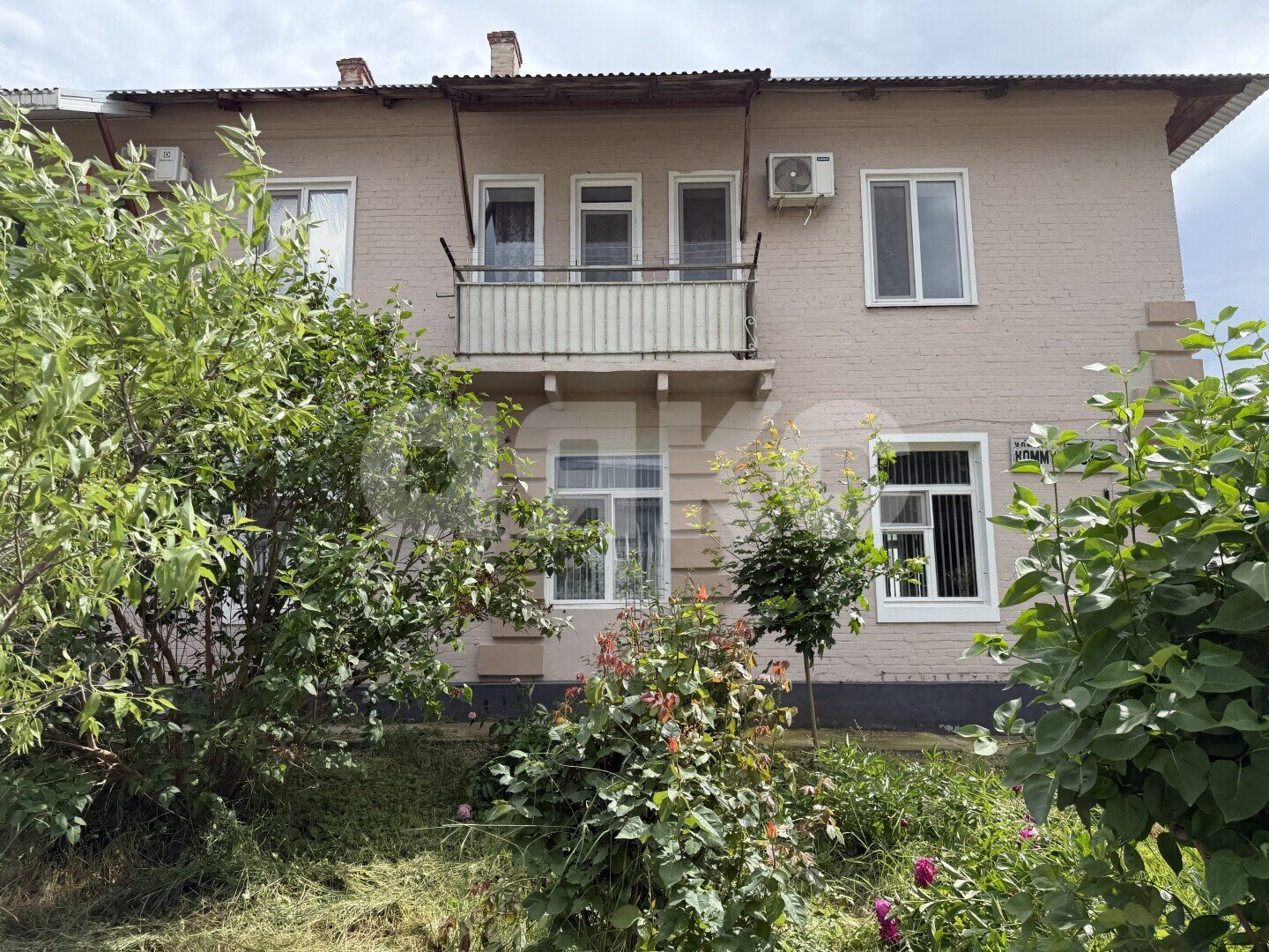 Фото №4: 3-комнатная квартира <span class="whitespace-nowrap">68 м²</span>, <span class="whitespace-nowrap">2/2 эт.</span> - Кореновск, мкр. 2-й квартал, ул. Коммунаров, 80