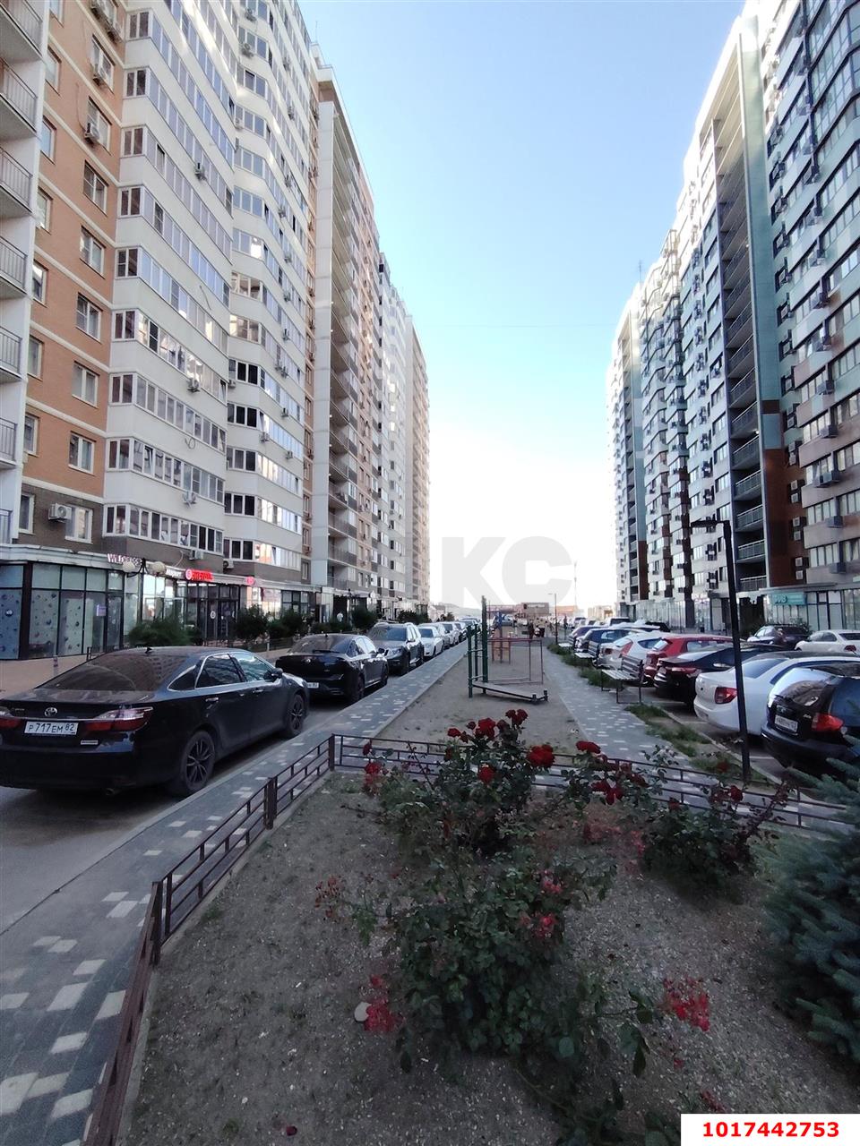 Фото №12: 1-комнатная квартира <span class="whitespace-nowrap">40 м²</span>, <span class="whitespace-nowrap">2/17 эт.</span> - Краснодар, Прикубанский внутригородской округ, Россинского, мкр. жилой комплекс Символ, ул. Командорская, 9/2