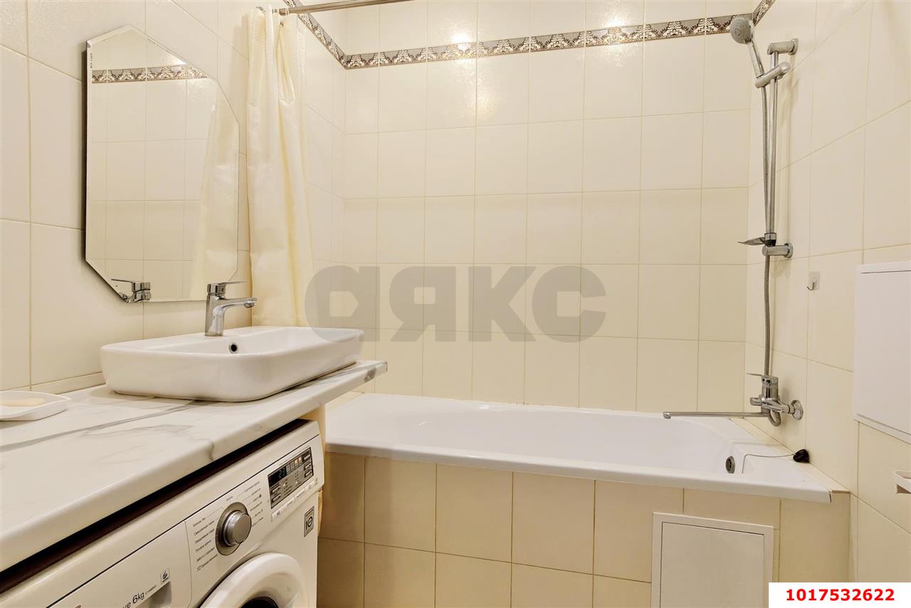 Фото №12: 1-комнатная квартира <span class="whitespace-nowrap">43 м²</span>, <span class="whitespace-nowrap">7/10 эт.</span> - Краснодар, Прикубанский внутригородской округ, Россинского, мкр. жилой комплекс Инсити-Парк, ул. Командорская, 1/3