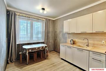 Фото №1: 1-комнатная квартира <span class="whitespace-nowrap">31 м²</span>, <span class="whitespace-nowrap">7/10 эт.</span> - Краснодар, мкр. жилой комплекс Инсити-Парк, ул. Командорская, 1/3