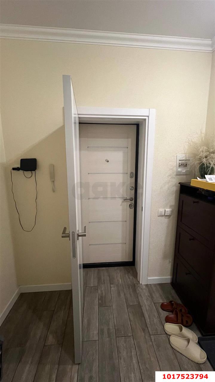 Фото №3: 1-комнатная квартира <span class="whitespace-nowrap">46 м²</span>, <span class="whitespace-nowrap">1/9 эт.</span> - Краснодар, Прикубанский внутригородской округ, ЖК Рада, мкр. Музыкальный, ул. имени С.В. Рахманинова, 36