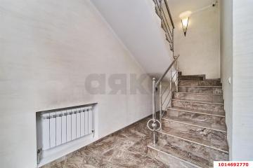 Фото №1: Отдельное здание <span class="whitespace-nowrap">335 м²</span>, <span class="whitespace-nowrap">3 эт.</span> - Краснодар, мкр. 40 лет Победы, ул. имени 40-летия Победы, 94