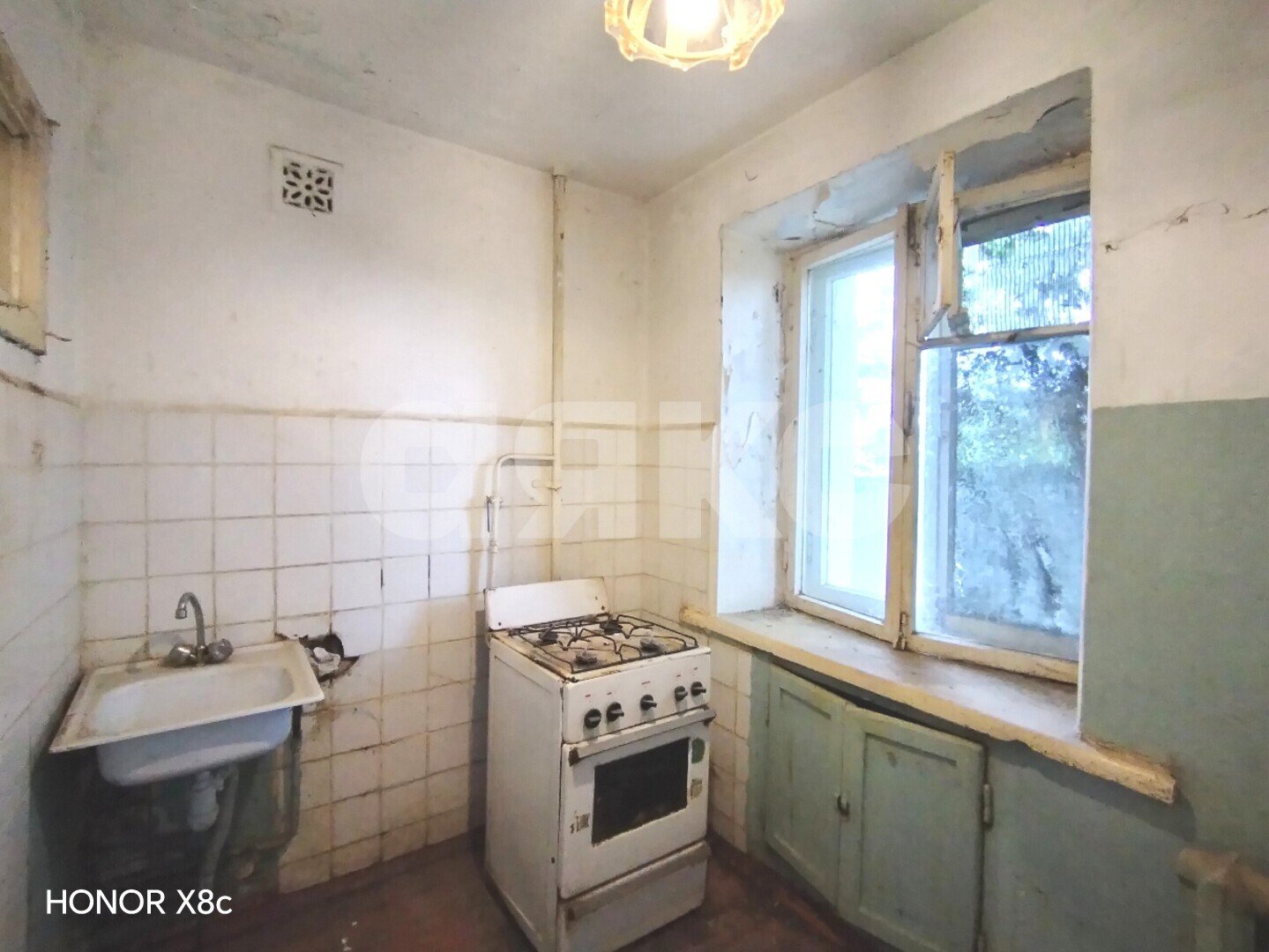Фото №9: 2-комнатная квартира <span class="whitespace-nowrap">45 м²</span>, <span class="whitespace-nowrap">2/9 эт.</span> - Волгоград, Кировский, мкр. Развилка, ул. Кирова, 127А