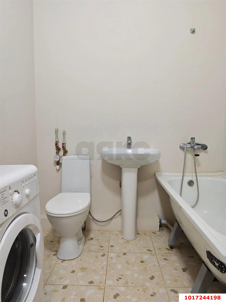 Фото №5: Студия <span class="whitespace-nowrap">30 м²</span>, <span class="whitespace-nowrap">4/8 эт.</span> - Краснодар, мкр. Прикубанский внутригородской округ, ул. Городская, 1