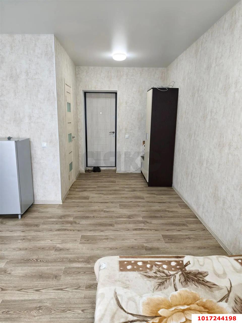 Фото №2: Студия <span class="whitespace-nowrap">30 м²</span>, <span class="whitespace-nowrap">4/8 эт.</span> - Краснодар, мкр. Прикубанский внутригородской округ, ул. Городская, 1