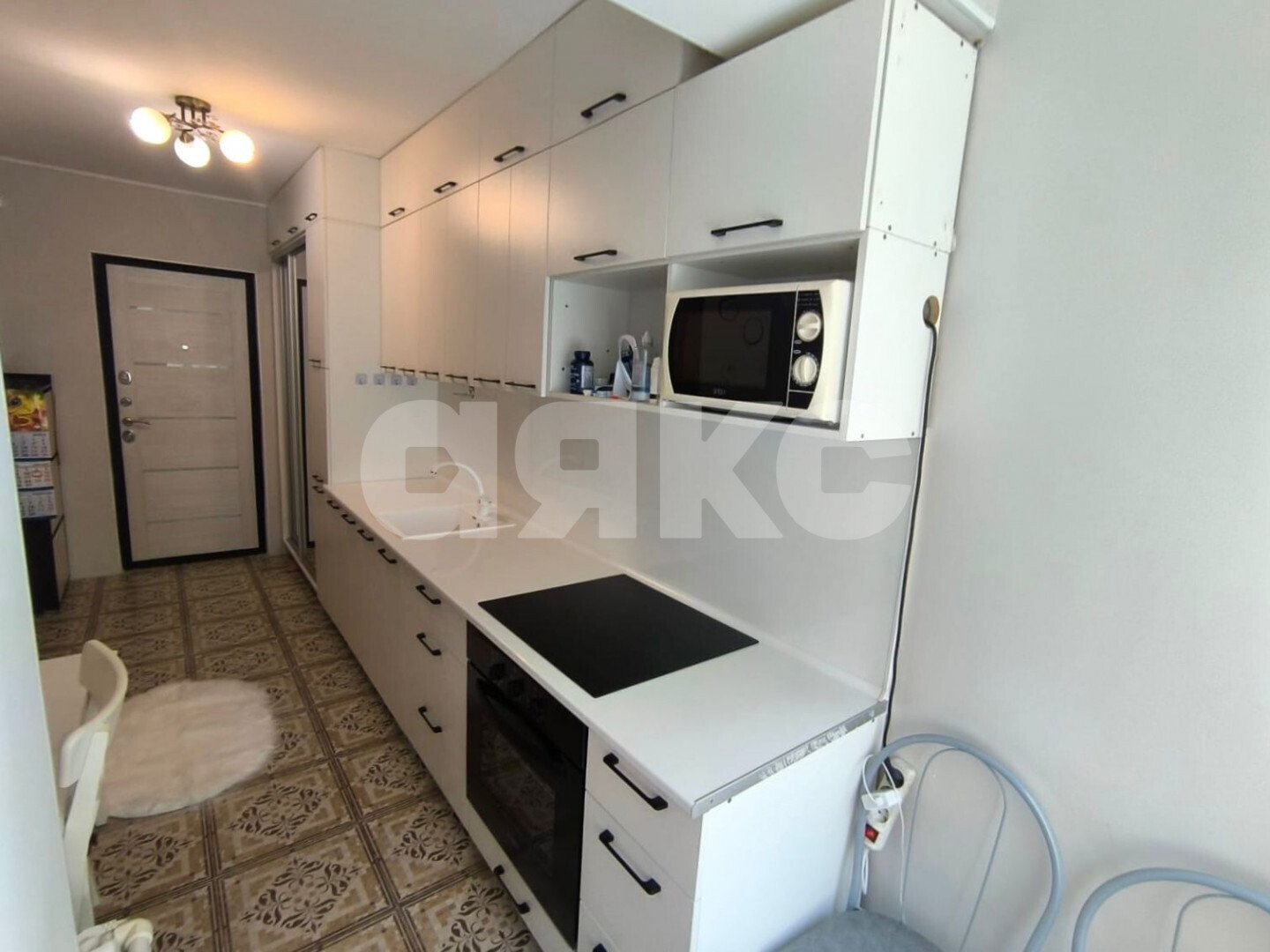 Фото №4: Комната <span class="whitespace-nowrap">21 м²</span>, <span class="whitespace-nowrap">2/5 эт.</span> - Геленджик, ул. Орджоникидзе, 35
