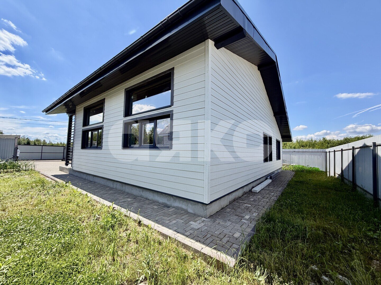 Фото №3: Дом <span class="whitespace-nowrap">135 м²</span> <span class="whitespace-nowrap">+ 6 сот.</span>, <span class="whitespace-nowrap">1 эт.</span> - КП Фенино лесное, ул. Берёзовая