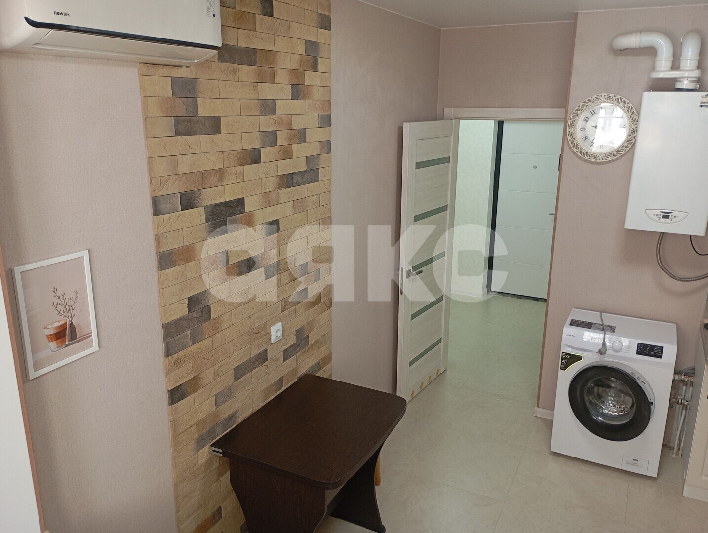 Фото №6: 1-комнатная квартира <span class="whitespace-nowrap">36 м²</span>, <span class="whitespace-nowrap">6/13 эт.</span> - Анапа, Алексеевка, мкр. ЖК Лазурный, ул. Крестьянская, 27к5