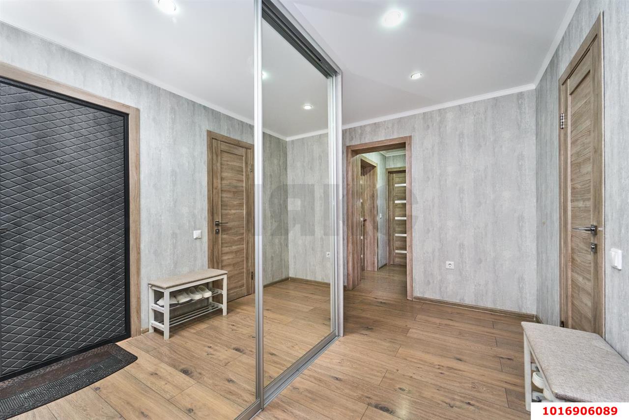Фото №10: 3-комнатная квартира <span class="whitespace-nowrap">78 м²</span>, <span class="whitespace-nowrap">12/16 эт.</span> - Краснодар, Карасунский внутригородской округ, мкр. Почтовый, ул. имени Валерия Гассия, 22