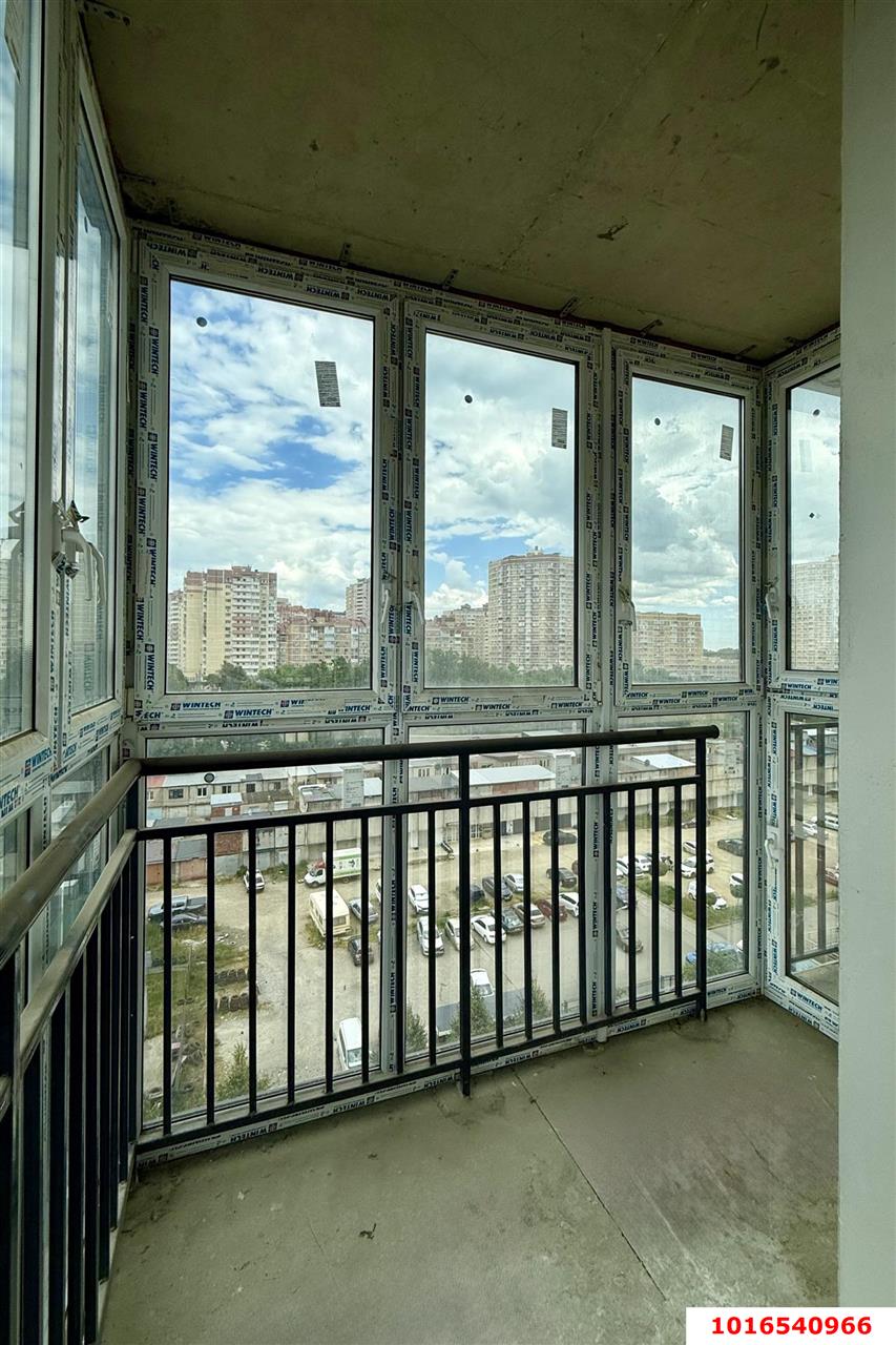 Фото №9: 2-комнатная квартира <span class="whitespace-nowrap">66 м²</span>, <span class="whitespace-nowrap">9/20 эт.</span> - Краснодар, Карасунский внутригородской округ, Гидростроителей, мкр. жилой комплекс Стрижи, ул. Автолюбителей, 1Г
