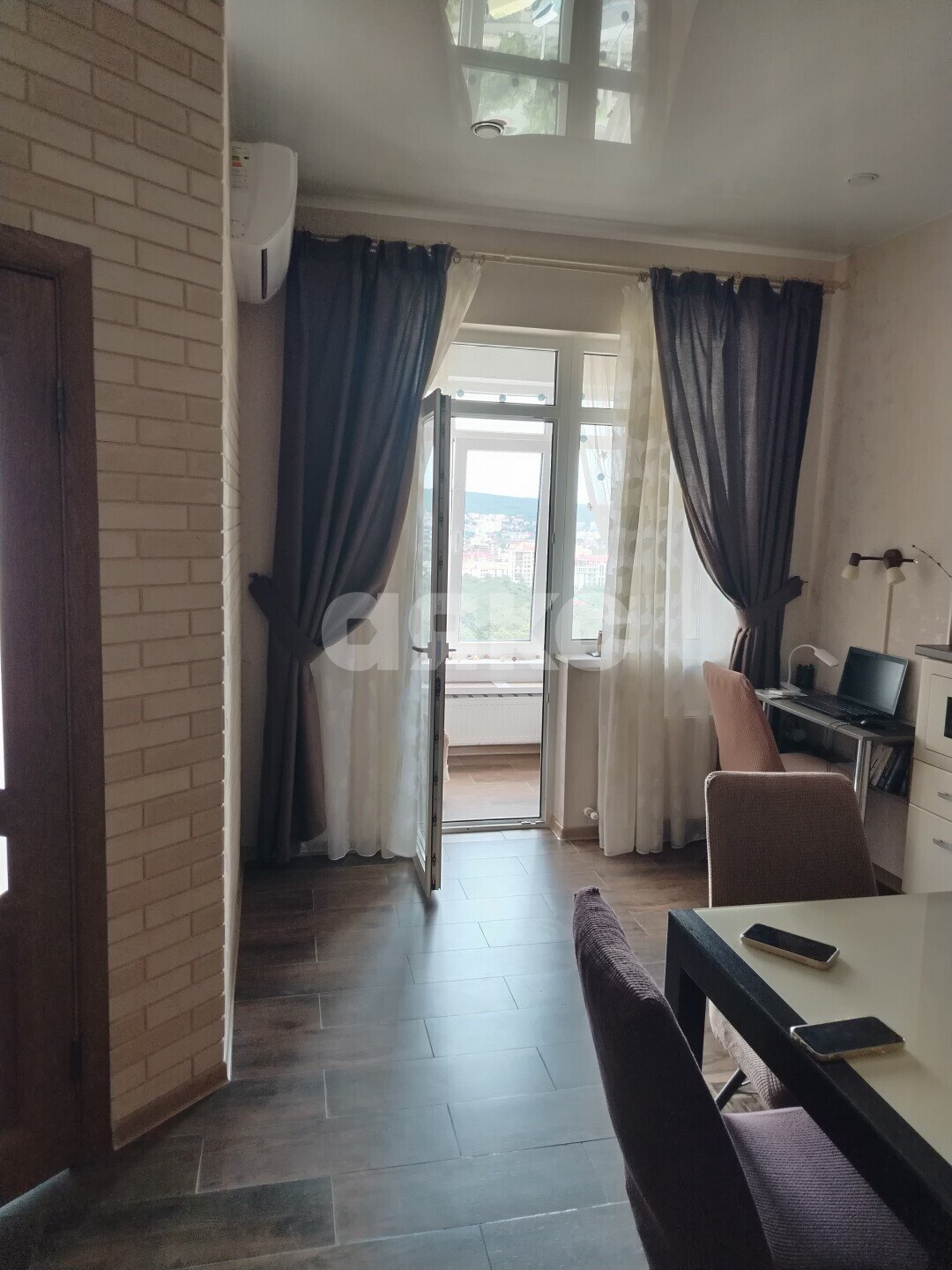 Фото №8: 2-комнатная квартира <span class="whitespace-nowrap">50 м²</span>, <span class="whitespace-nowrap">12/12 эт.</span> - Геленджик, мкр. жилой комплекс Панорама, ул. Халтурина, 30лит2