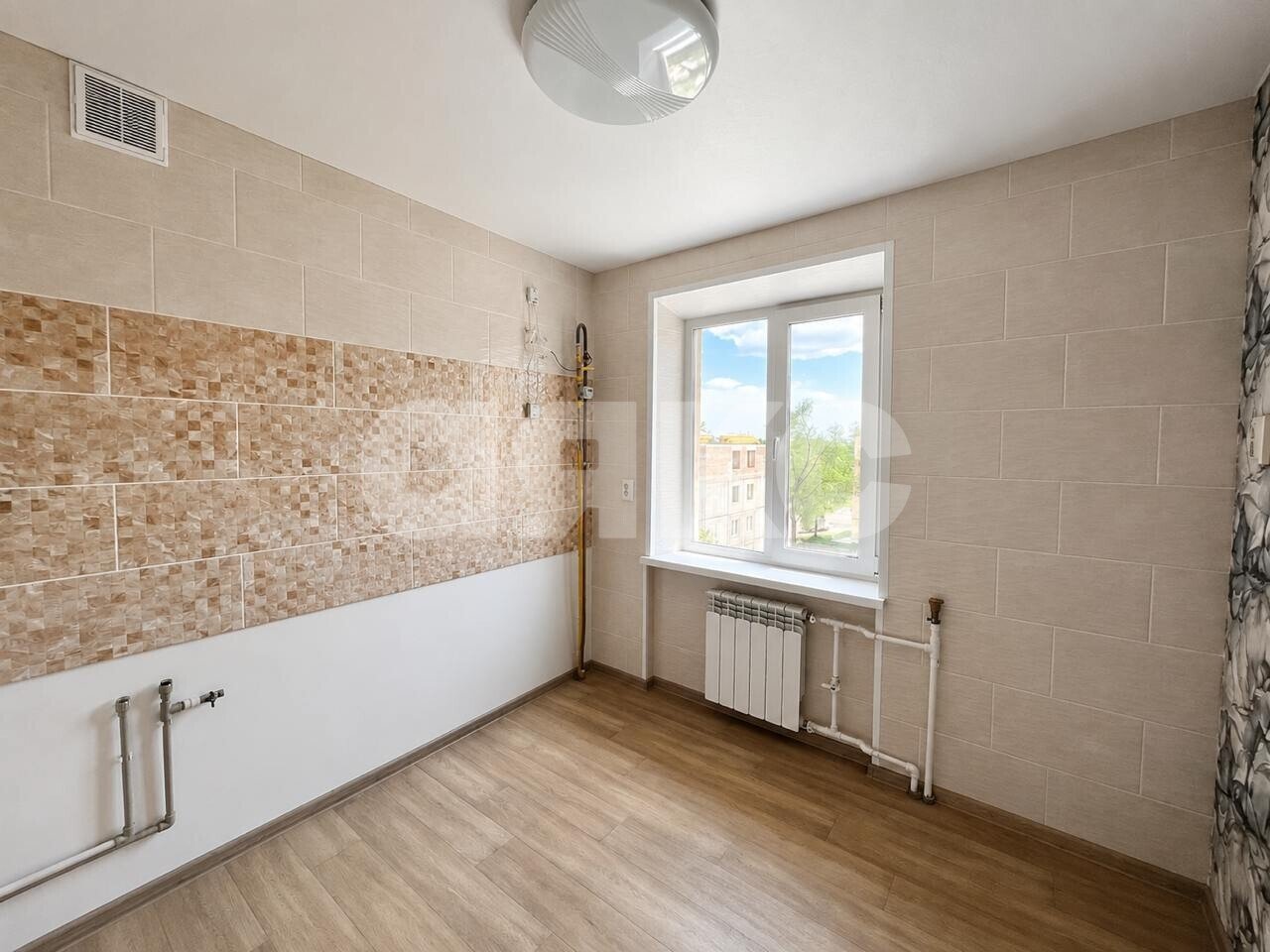 Фото №5: 2-комнатная квартира <span class="whitespace-nowrap">47 м²</span>, <span class="whitespace-nowrap">5/5 эт.</span> - Мариуполь, р. Ильичёвский, ул. Покрышкина, 18