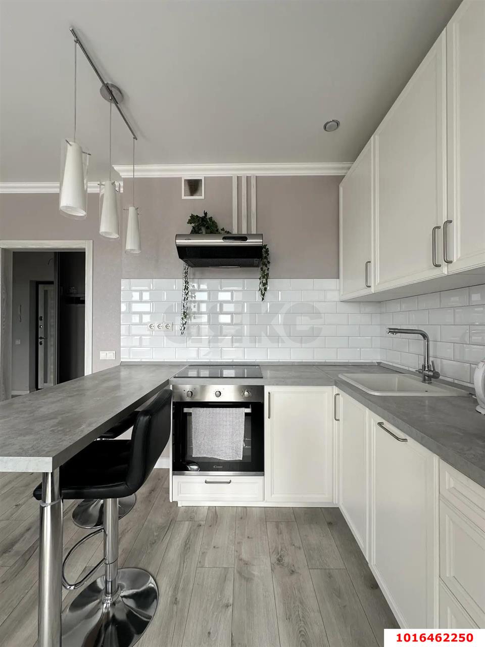 Фото №5: 1-комнатная квартира <span class="whitespace-nowrap">28 м²</span>, <span class="whitespace-nowrap">9/16 эт.</span> - Краснодар, Прикубанский внутригородской округ, мкр. ЖК Красная Площадь, ул. Конгрессная, 19