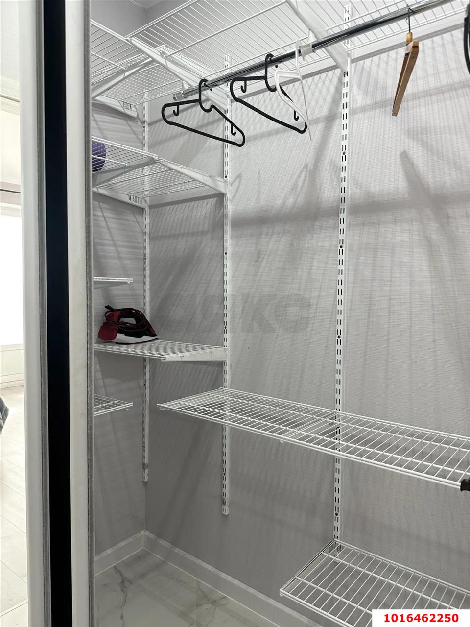 Фото №4: 1-комнатная квартира <span class="whitespace-nowrap">28 м²</span>, <span class="whitespace-nowrap">9/16 эт.</span> - Краснодар, Прикубанский внутригородской округ, мкр. ЖК Красная Площадь, ул. Конгрессная, 19