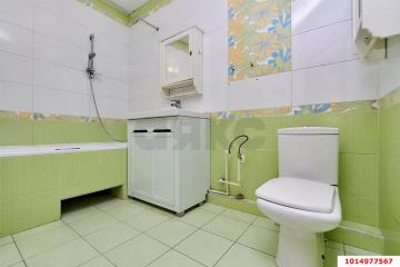 Фото №1: 2-комнатная квартира <span class="whitespace-nowrap">55 м²</span>, <span class="whitespace-nowrap">3/3 эт.</span> - Российский, мкр. Прикубанский внутригородской округ, ул. Очаковская, 13