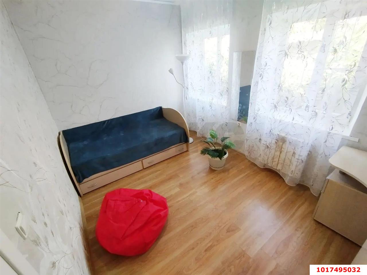 Фото №5: Дом <span class="whitespace-nowrap">82 м²</span> <span class="whitespace-nowrap">+ 4.2 сот.</span>, <span class="whitespace-nowrap">1 эт.</span> - Яблоновский, пр-д 1-й  Герцена, 15