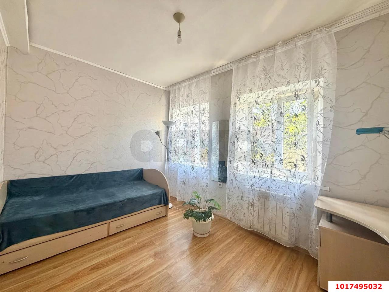 Фото №6: Дом <span class="whitespace-nowrap">82 м²</span> <span class="whitespace-nowrap">+ 4.2 сот.</span>, <span class="whitespace-nowrap">1 эт.</span> - Яблоновский, пр-д 1-й  Герцена, 15