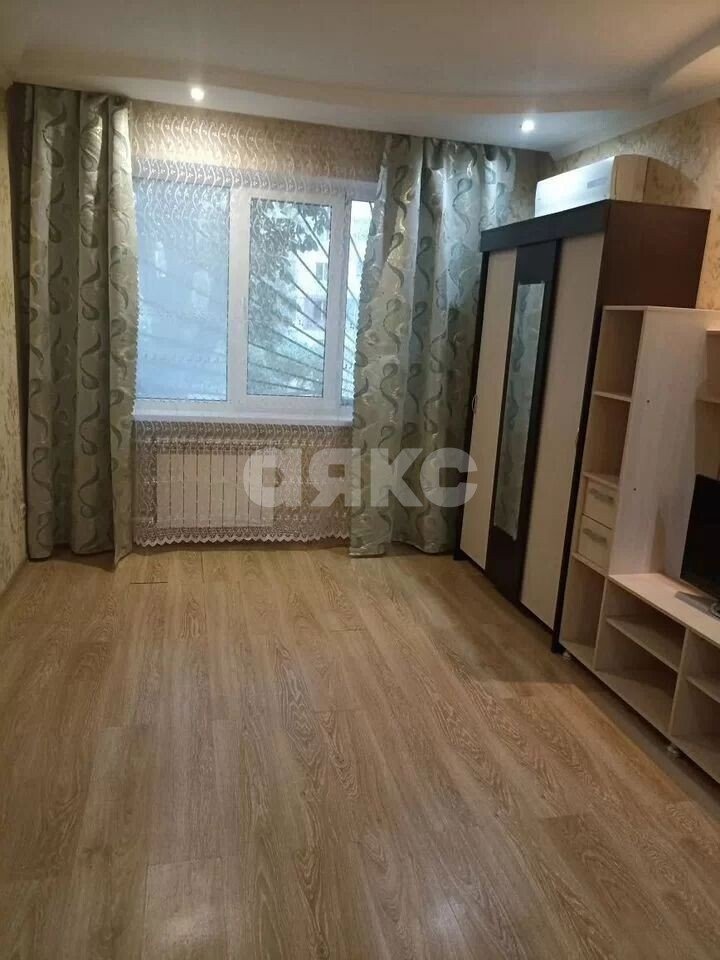 Фото №1: 1-комнатная квартира <span class="whitespace-nowrap">30 м²</span>, <span class="whitespace-nowrap">1/9 эт.</span> - Ростов-на-Дону, р. Первомайский, ул. Туполева, 18/1