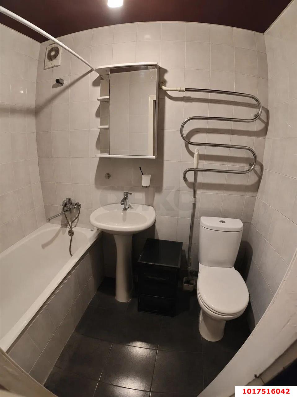 Фото №6: 2-комнатная квартира <span class="whitespace-nowrap">44 м²</span>, <span class="whitespace-nowrap">5/5 эт.</span> - Краснодар, Центральный внутригородской округ, Покровка, мкр. Центральный, ул. Володарского, 66