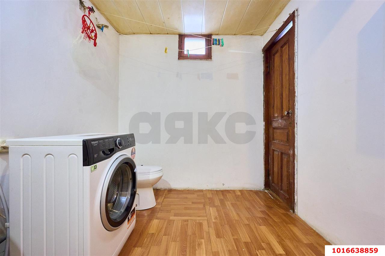 Фото №5: 2-комнатная квартира <span class="whitespace-nowrap">42 м²</span>, <span class="whitespace-nowrap">1/2 эт.</span> - Краснодар, Западный внутригородской округ, мкр. Центральный, ул. Чапаева, 71