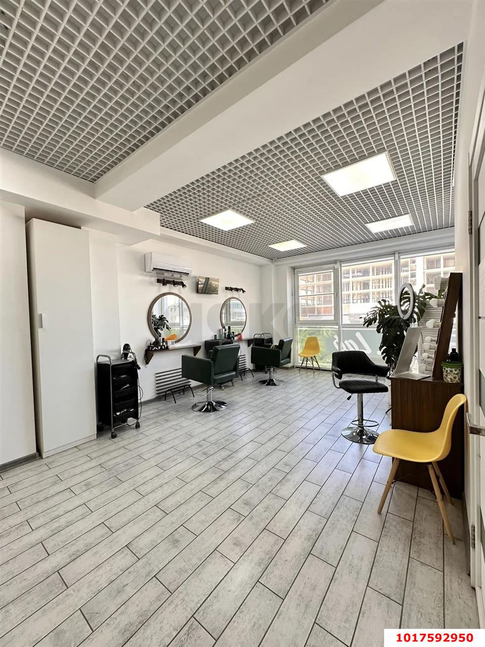 Фото №4: Торговое помещение <span class="whitespace-nowrap">73 м²</span>, <span class="whitespace-nowrap">2/8 эт.</span> - Краснодар, Прикубанский внутригородской округ, мкр. Музыкальный, ул. Московская, 152