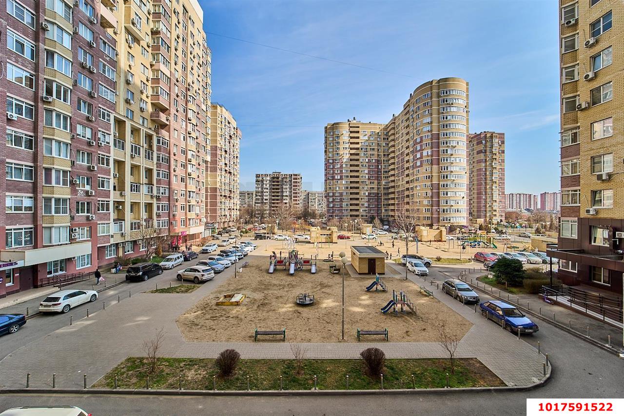 Фото №9: 1-комнатная квартира <span class="whitespace-nowrap">43 м²</span>, <span class="whitespace-nowrap">2/18 эт.</span> - Краснодар, Прикубанский внутригородской округ, 40 лет Победы, мкр. жилой комплекс Симфония, ул. Российская, 74