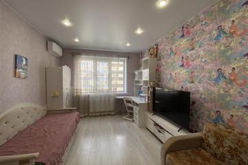Фото №1: 2-комнатная квартира <span class="whitespace-nowrap">54 м²</span>, <span class="whitespace-nowrap">6/12 эт.</span> - Краснодар, мкр. Светлоград, ул. Красных Партизан, 1/4к7
