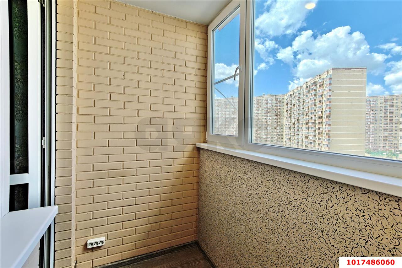 Фото №10: 2-комнатная квартира <span class="whitespace-nowrap">65 м²</span>, <span class="whitespace-nowrap">7/19 эт.</span> - Краснодар, Прикубанский внутригородской округ, Россинского, мкр. жилой комплекс Альпы, ул. Командорская, 6