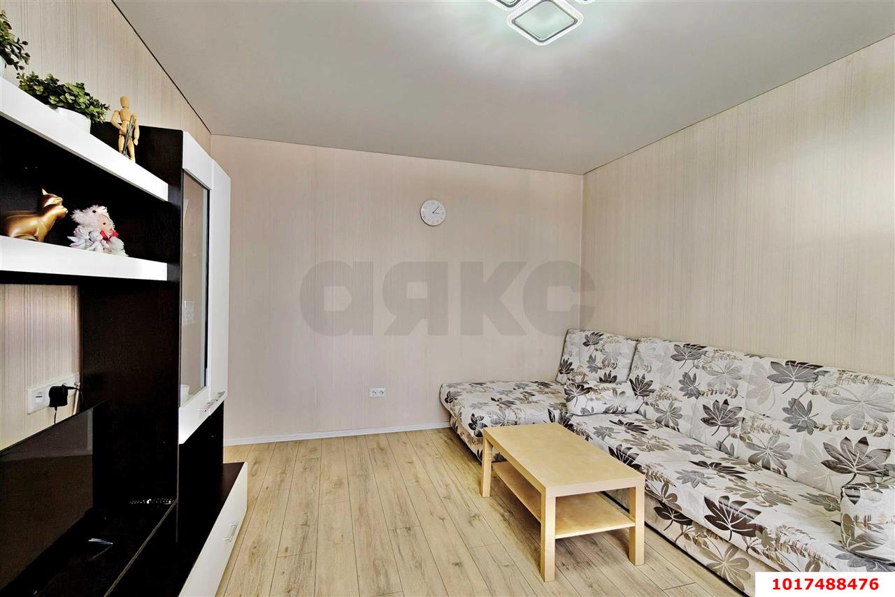 Фото №6: Дом <span class="whitespace-nowrap">250 м²</span> <span class="whitespace-nowrap">+ 8 сот.</span>, <span class="whitespace-nowrap">2 эт.</span> - Энем, ул. Восточная, 25