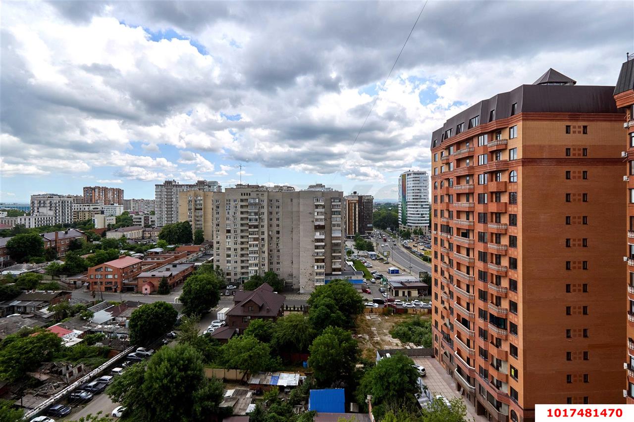 Фото №17: 3-комнатная квартира <span class="whitespace-nowrap">175 м²</span>, <span class="whitespace-nowrap">12/16 эт.</span> - Краснодар, Западный внутригородской округ, мкр. Центральный, ул. Комсомольская, 8