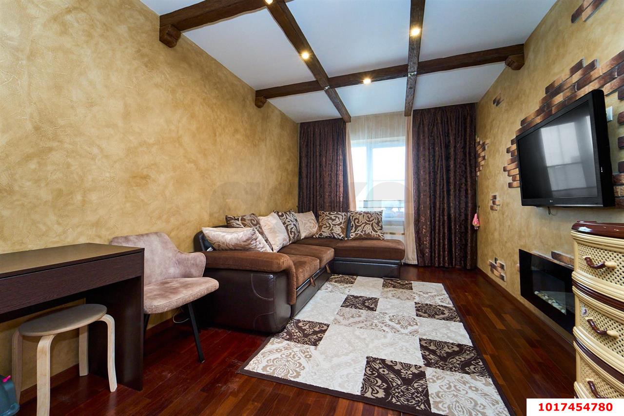 Фото №5: 2-комнатная квартира <span class="whitespace-nowrap">63 м²</span>, <span class="whitespace-nowrap">14/14 эт.</span> - Краснодар, Прикубанский внутригородской округ, мкр. Восточно-Кругликовский, ул. Героя А.А. Аверкиева, 10