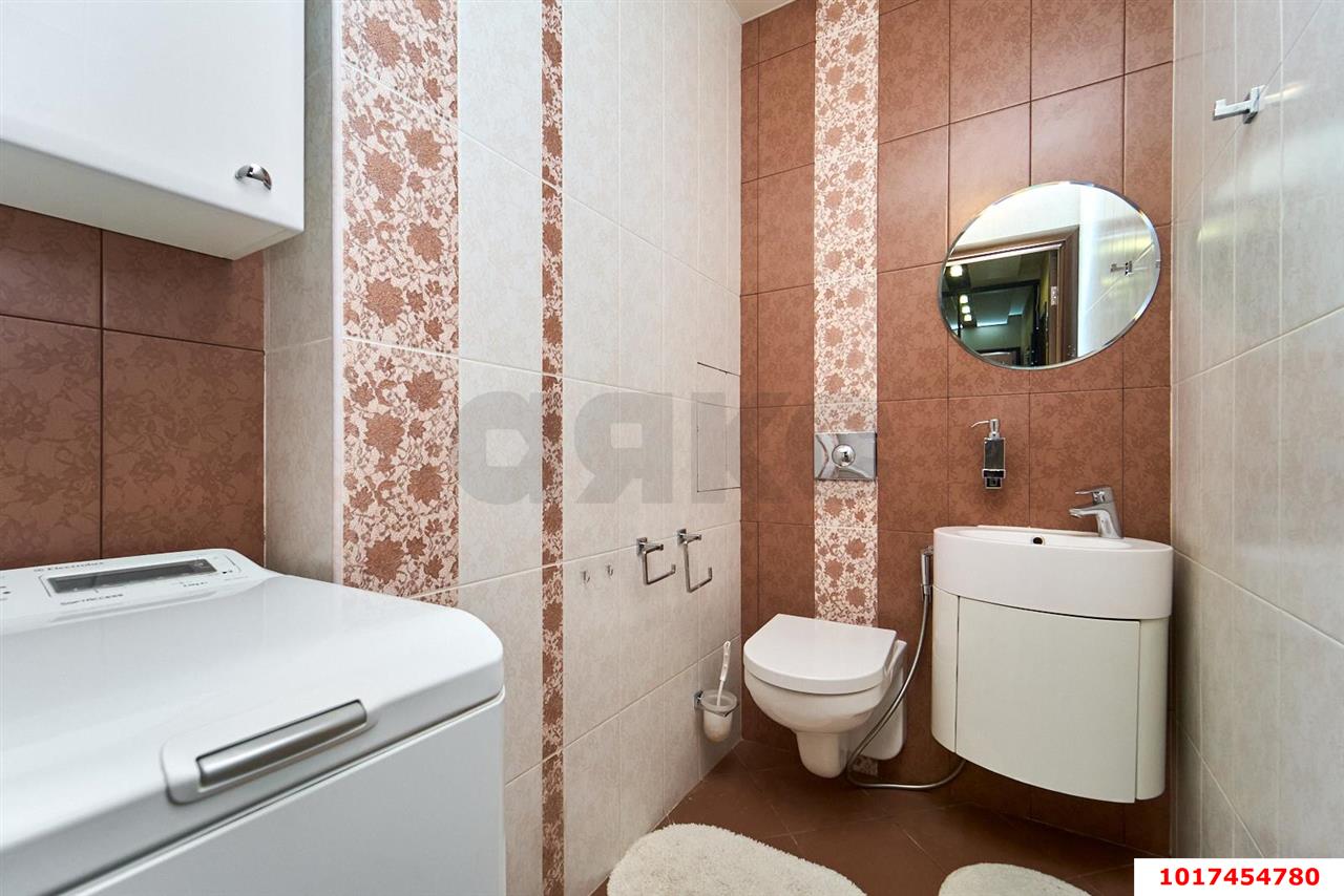 Фото №13: 2-комнатная квартира <span class="whitespace-nowrap">63 м²</span>, <span class="whitespace-nowrap">14/14 эт.</span> - Краснодар, Прикубанский внутригородской округ, мкр. Восточно-Кругликовский, ул. Героя А.А. Аверкиева, 10