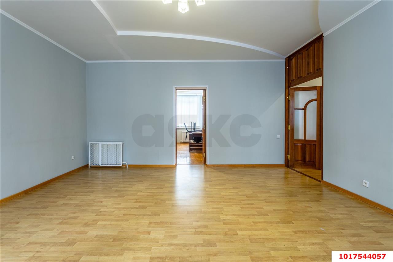 Фото №24: Дом <span class="whitespace-nowrap">226 м²</span> <span class="whitespace-nowrap">+ 2.91 сот.</span>, <span class="whitespace-nowrap">2 эт.</span> - Краснодар, Карасунский внутригородской округ, ж/м Пашковский, ул. Курортная, 1