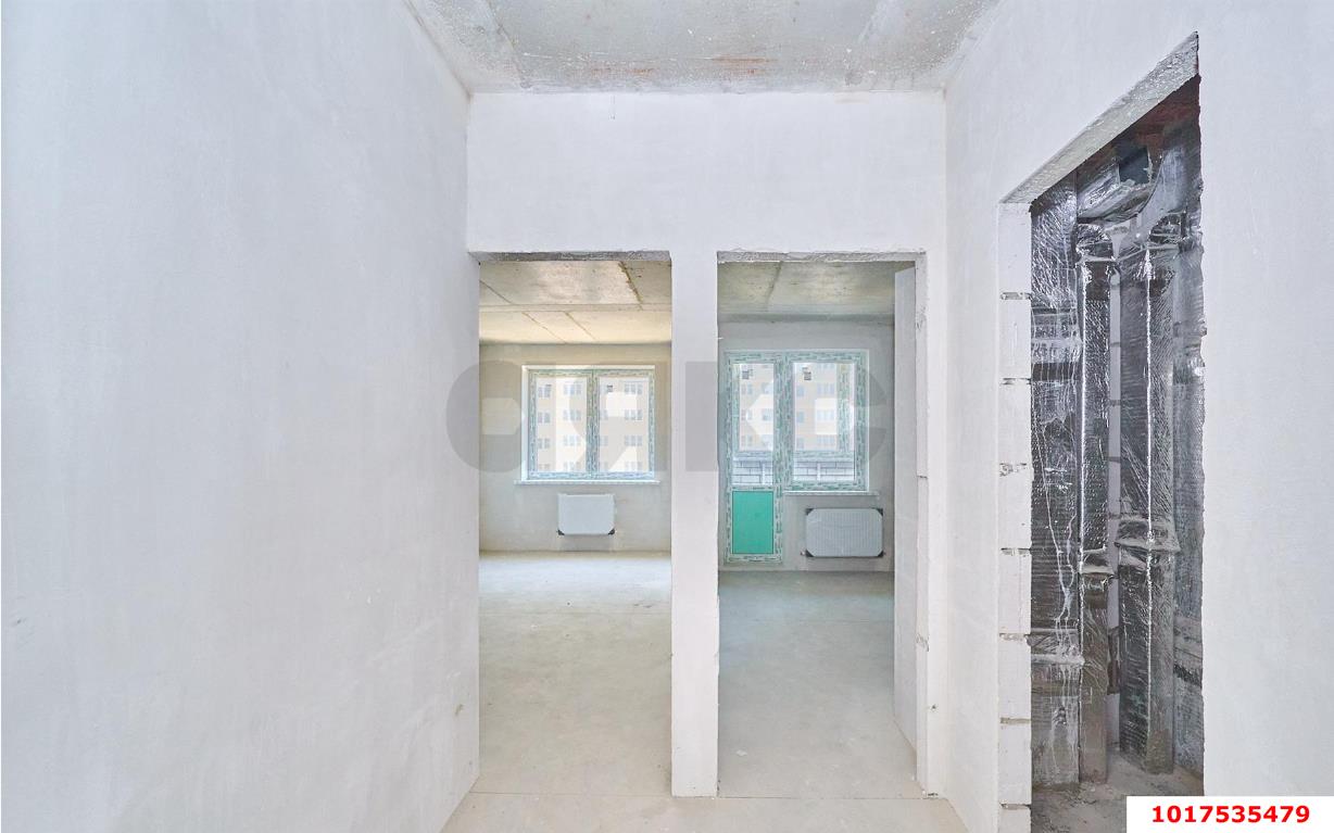 Фото №6: 1-комнатная квартира <span class="whitespace-nowrap">35 м²</span>, <span class="whitespace-nowrap">14/24 эт.</span> - Краснодар, Прикубанский внутригородской округ, ЖК Славянка, мкр. Славянский, ул. Заполярная, 39к8