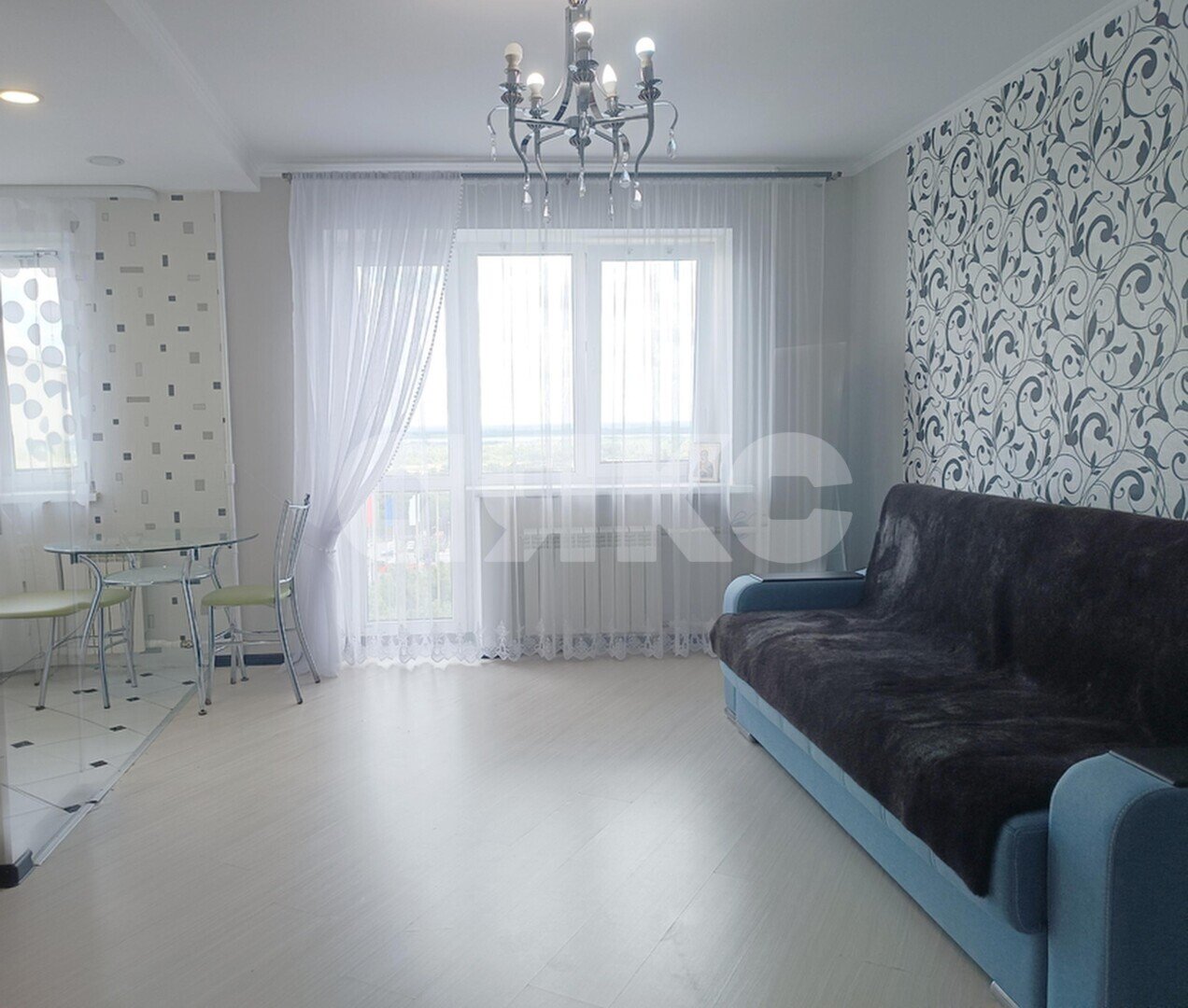 Фото №5: 2-комнатная квартира <span class="whitespace-nowrap">42 м²</span>, <span class="whitespace-nowrap">6/7 эт.</span> - Волгоград, Тракторозаводский, мкр. Горный, пр-кт имени В.И. Ленина, 179
