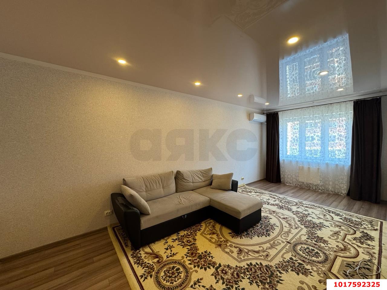 Фото №5: 2-комнатная квартира <span class="whitespace-nowrap">72 м²</span>, <span class="whitespace-nowrap">14/16 эт.</span> - Краснодар, Прикубанский внутригородской округ, имени Петра Метальникова, мкр. жилой комплекс Инсити, ул. Евгении Жигуленко, 11/2
